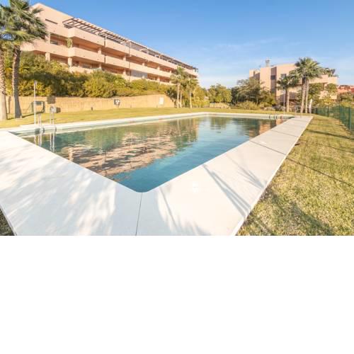 2172-Modern apt 2 bedrooms, sea view!