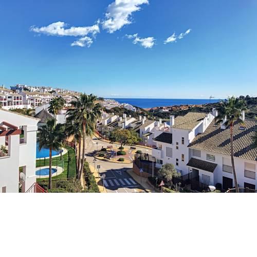 2253-Amazing penthouse, huge terrace, golf view