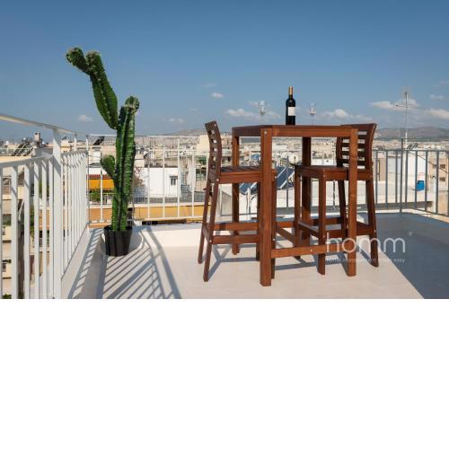 22m² homm Top Floor Flat, Acropolis View & Terrace