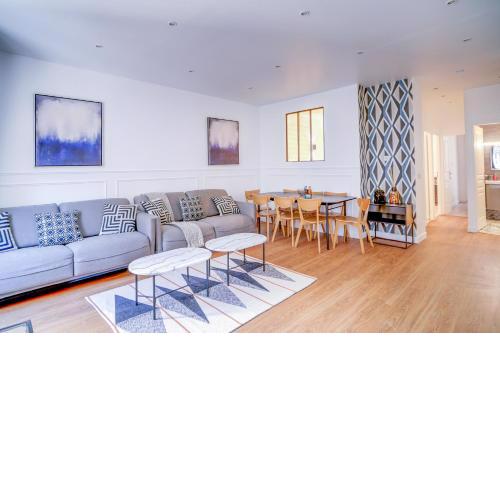 23 - Pretty Parisian Flat in Montorgueil