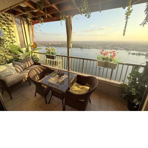 23 Floors Up Breathtaking Nile View 2BR in Maadi