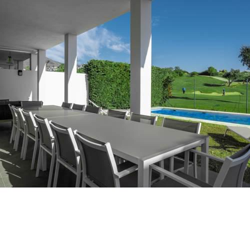 2301 - Luxury villa with private pool