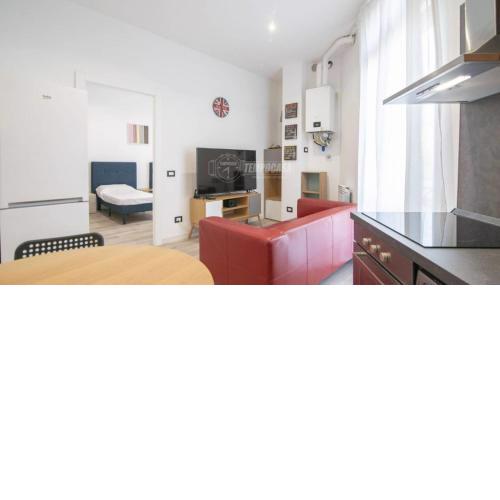 24Hours Self Check-in, NO CITY TAX!!!, 4beds 2 rooms, TV55, 2MONITOR 32 AND WORKING DESKS! WELL CONNECTED TO RED Metro M1 Rondo Marelli Duomo Fiera Expo Welcome to THE TECH FLAT