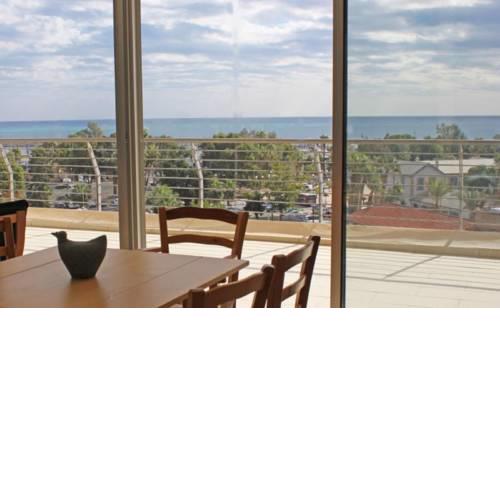 2b Seaview Breeze apartment - Finikoudes beach