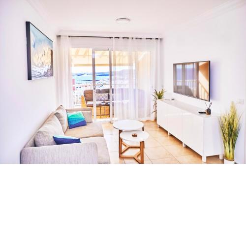2BDR Comfy Apartment with Ocean View