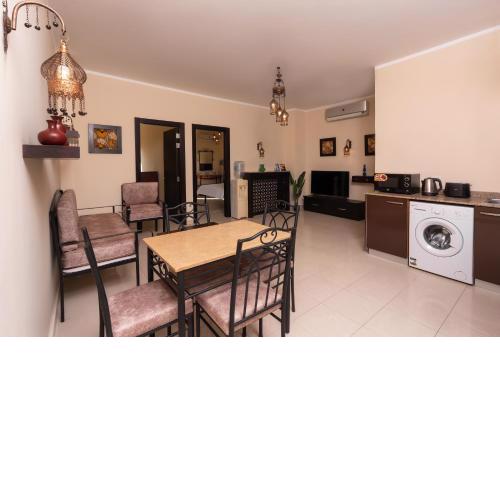 2bedrooms apartment 53