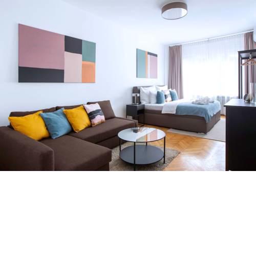 2BR apartment in city centre
