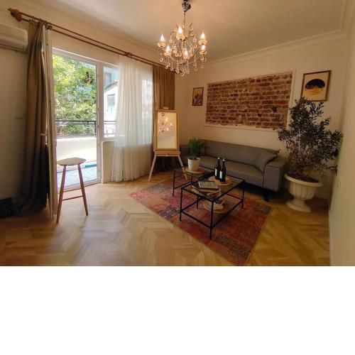 2BR balcony home near Hilton bosphorus