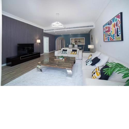 2BR ON PALM JUMEIRAH SHORELINE 20 - With Beach Access & a Complimentary Golf
