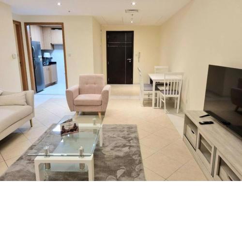 3-Bed DIFC apartment next to Metro! Summer offer!