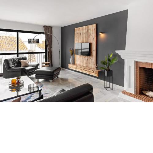 3 Bedroom Apartment in the Heart of Puerto Banus
