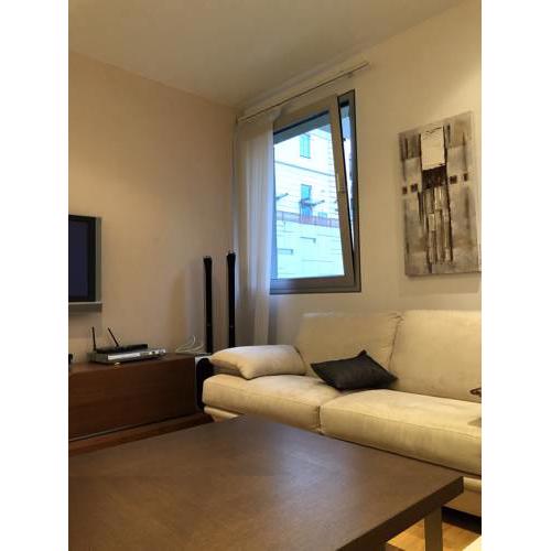 3 bedroom apartment with parking on Korunni Dvur