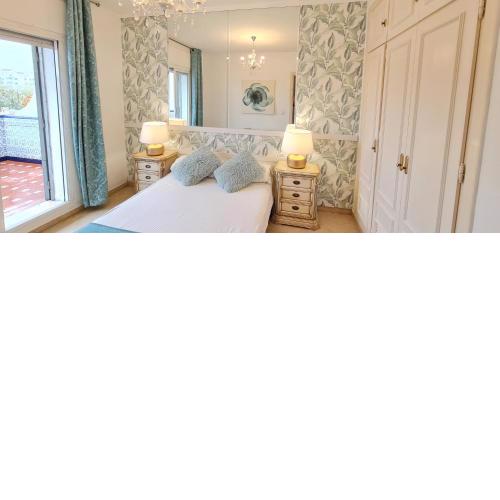 3 bedroom beach duplex Marbella