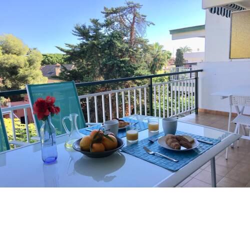3 Bedroom Beautiful Apartment with Terrace