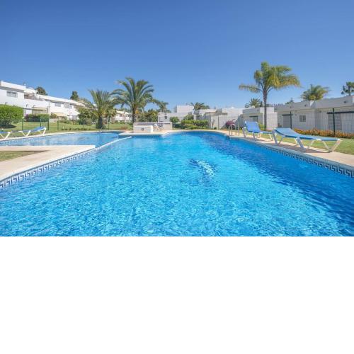 3 bedroom garden apartment, pool, Aloha Sur, Puerto Banus