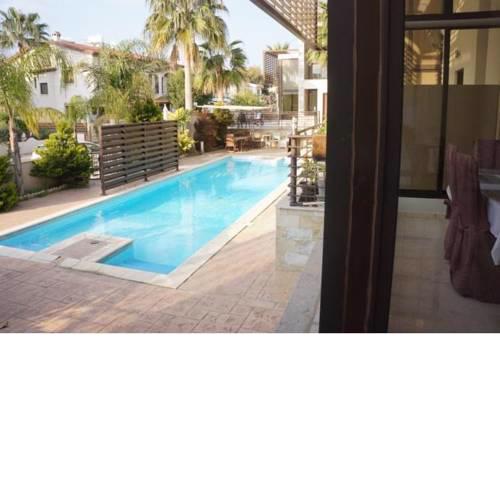 3 bedroom holiday dream House