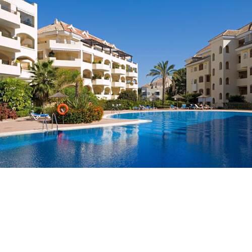 3 bedroom Luxury Beachside Elviria