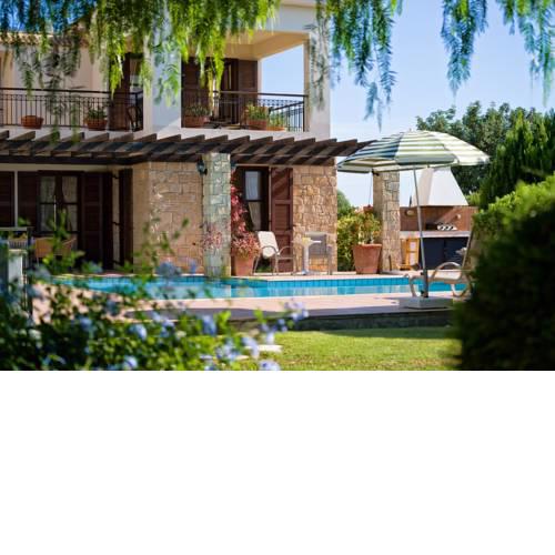 3 bedroom Villa Anarita with private pool, Aphrodite Hills Resort