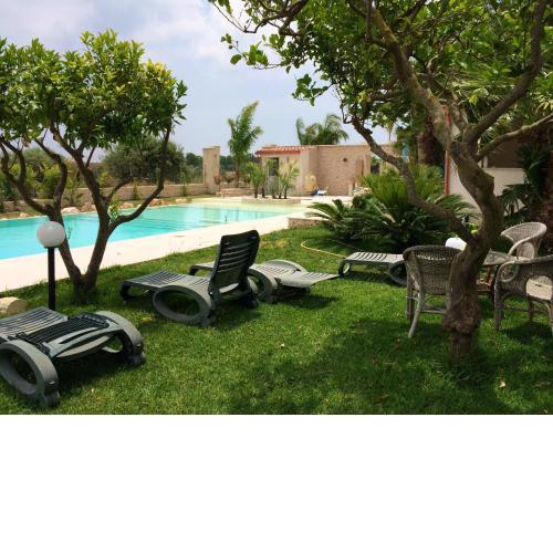 3 bedrooms appartement at Pozzallo 500 m away from the beach with sea view shared pool and enclosed garden