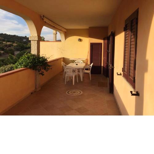 3 bedrooms appartement with furnished terrace and wifi at San Teodoro 4 km away from the beach