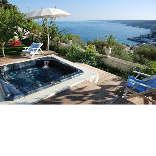3 bedrooms house at Castro 100 m away from the beach with jacuzzi and wifi