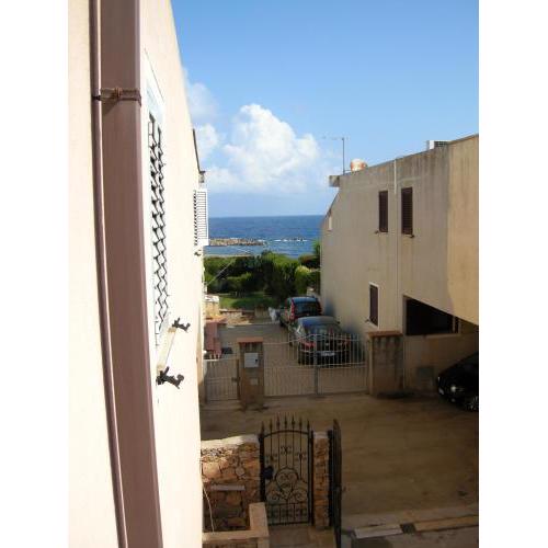 3 bedrooms house at Golfo Aranci 500 m away from the beach with sea view and furnished terrace