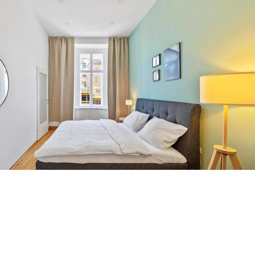 3 bedrooms I 110 square meter I walk to all sights