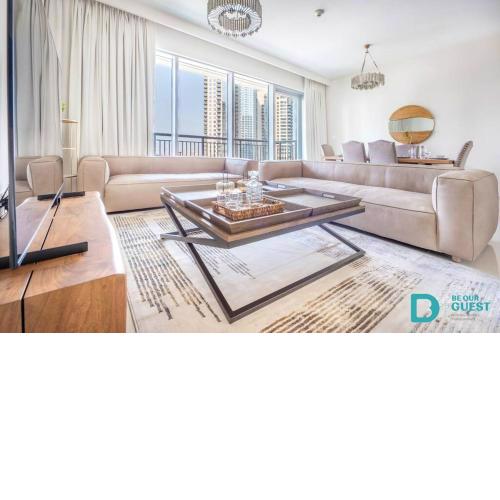 3 BR Apartment in Harbour Views, Dubai Creek