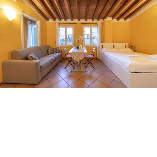 3 Terrace Apartment In Florence