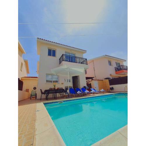 3 Zimmer, Pool Villa in Kato/Universal, Paphos