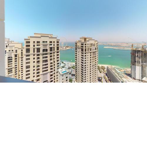 300m From The Beach - JBR Apartment with Sea & Dubai Eye Views