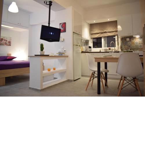 360° City Center Loft with Parking
