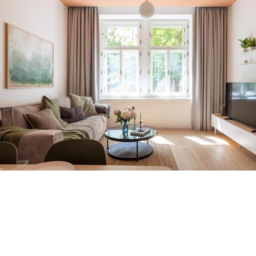 3BDR apt with terrace and electric grill in Vinohrady by Prague Days