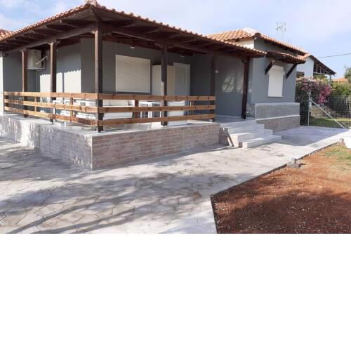 3bedroom Villa with garden, BBQ and parking in Nea Potidea