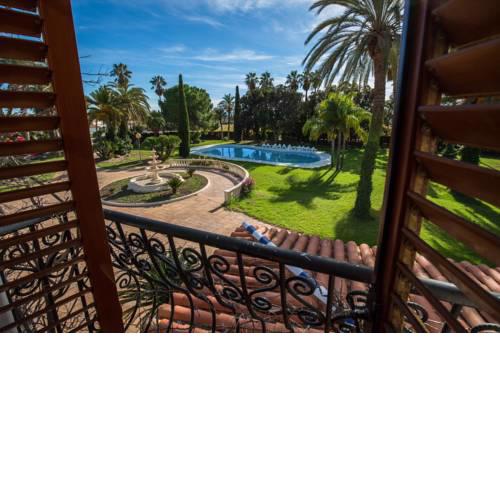 3LAKES Incredible Luxury & Historical Mansion