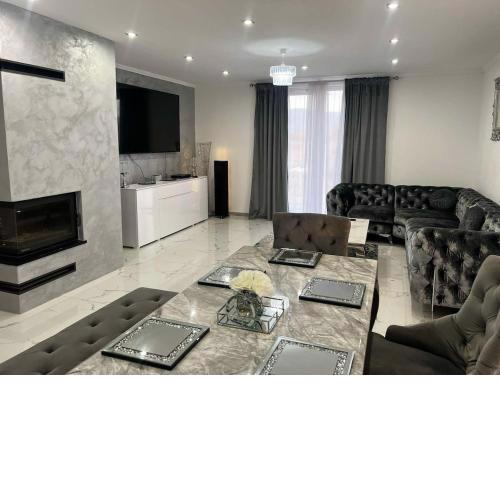 4 - bed Villa Retreat