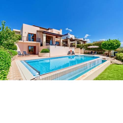 4 bedroom Villa Helidoni with private infinity pool, Aphrodite Hills Resort