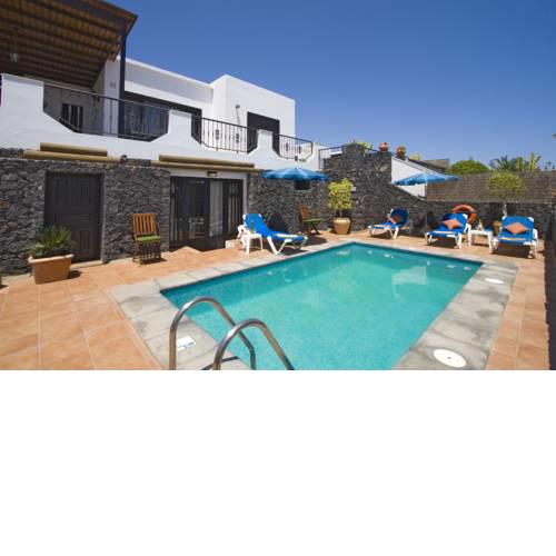 4 bedroom Villa Saturn with private heated pool