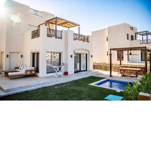 4 Bedrooms, Luxury Villa Makadi Heights