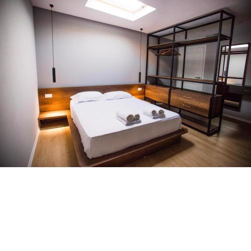 4 BR apartment & BBQ veranda