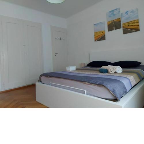 4 minutes from Lausanne Train Station