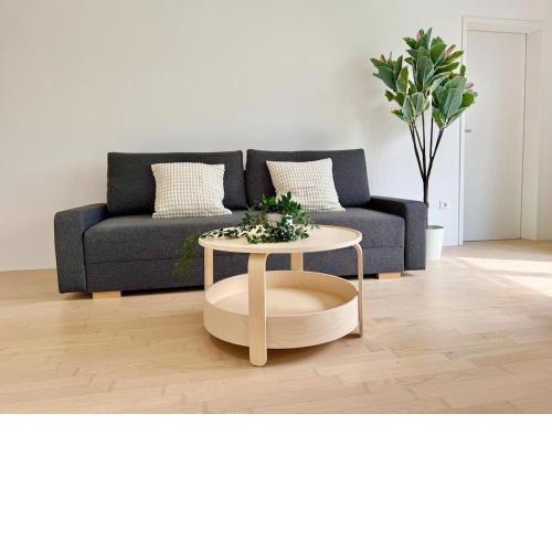 4-Room Family Apartment with Free Parking