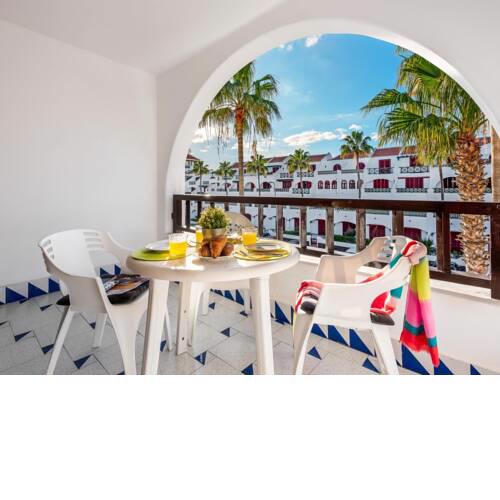 4008 great location in las americas, sea front!