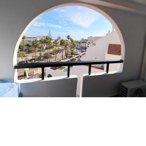 404 Studio Parque Santiago II sleeps 2 airco optional