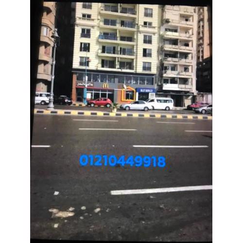 شقة مطلة على البحر 409