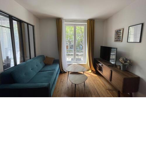 42m close to Montmartre