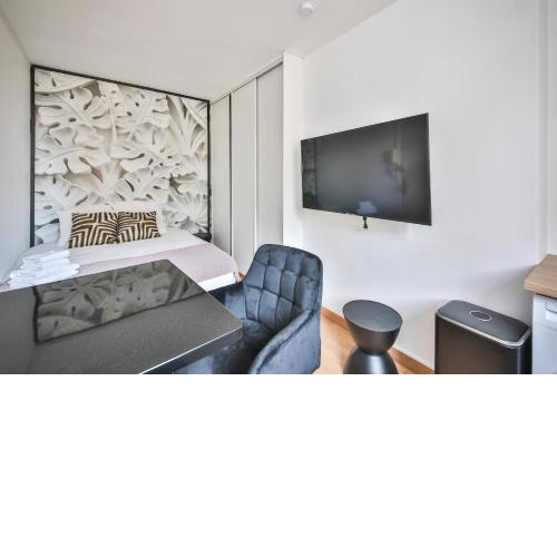 43#Studio 2Pers#Sèvres-Lecourbe#Necker