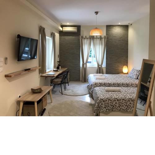 4MS Flight Αpartments Airport