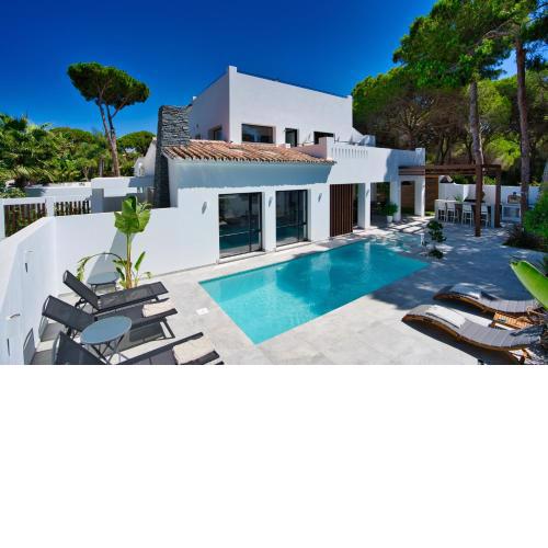 5 bed luxury villa with private pool and Jacuzzi