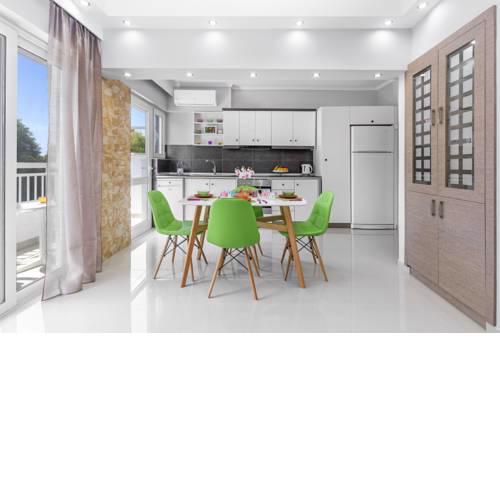 5. Cozy apartment for 4 people in downtown Rhodes!